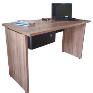 Mesa Reta Carvalho/Preto 1,40X60X73cm